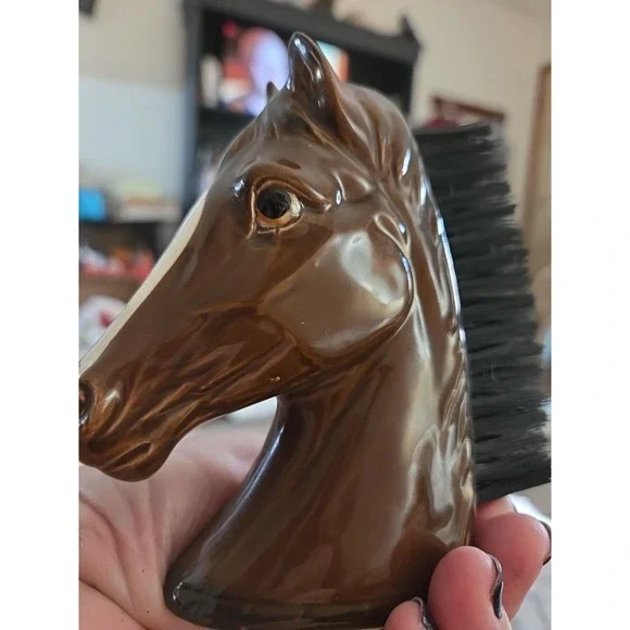 Vintage Horse Head Lint Brush Made in Japan  Perfect - Picture 4 of 4